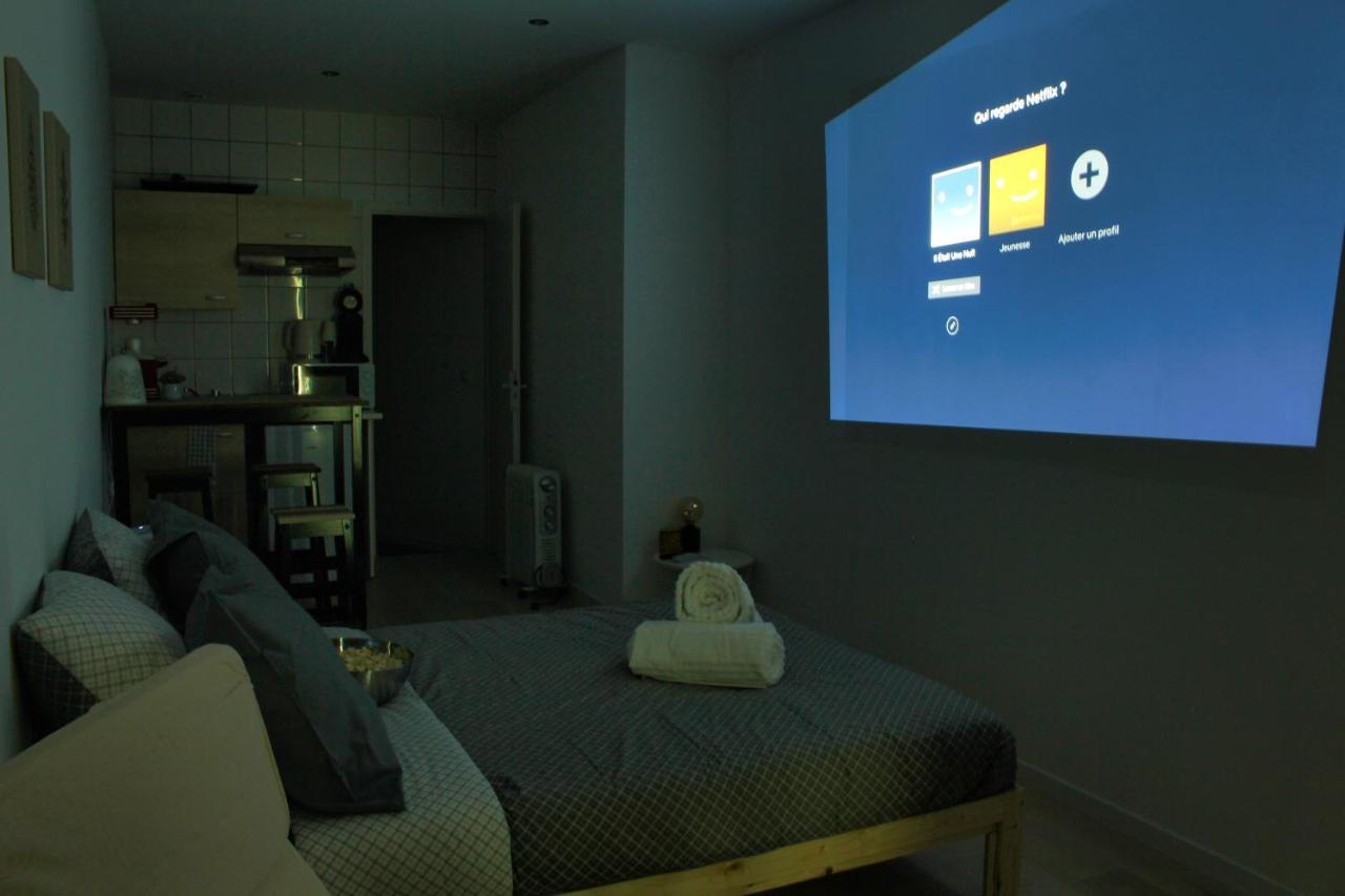 Studio Videoprojecteur & Popcorn - Proche Victoire Apartment Бордо Екстериор снимка